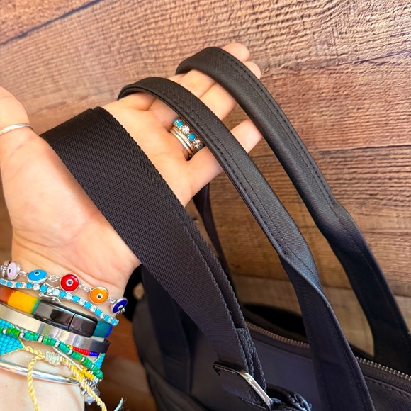 Lululemon Yin Time Work/Gym/Travel Bag - Picture 12 of 16